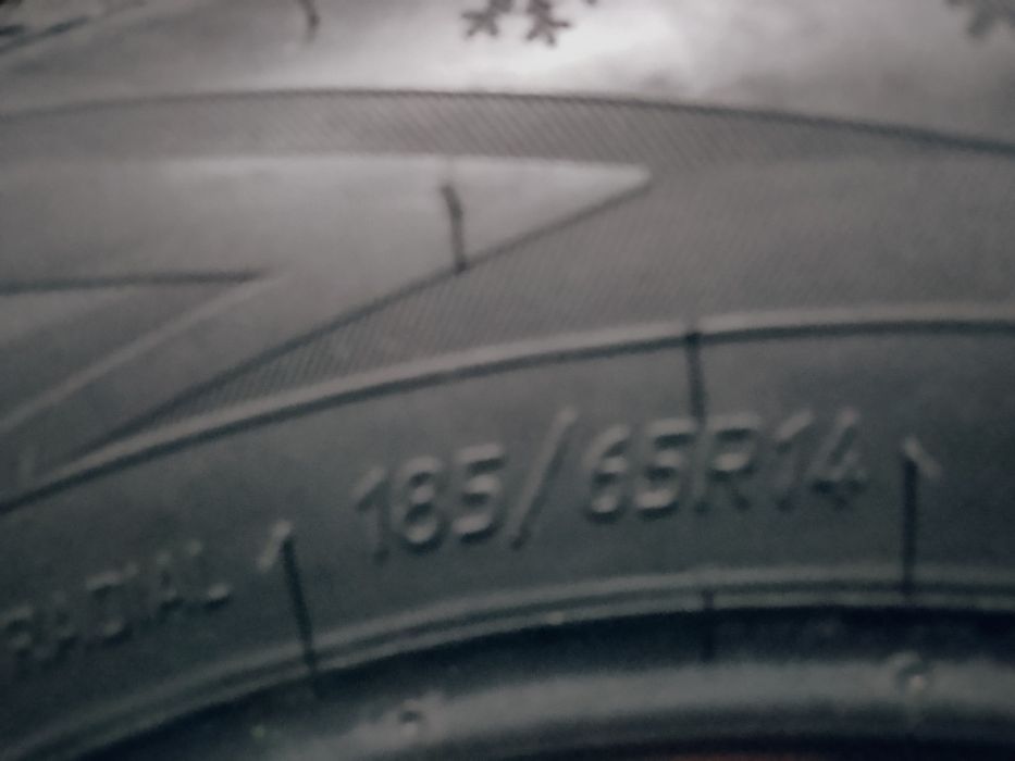Продам зимние шины R14