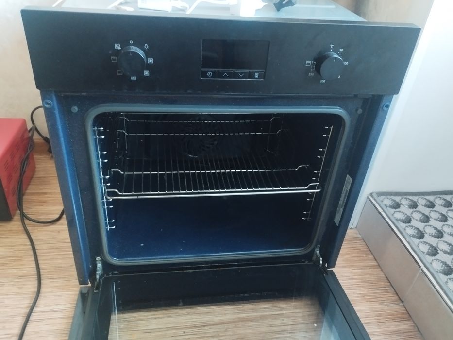 Духовой шкаф Samsung