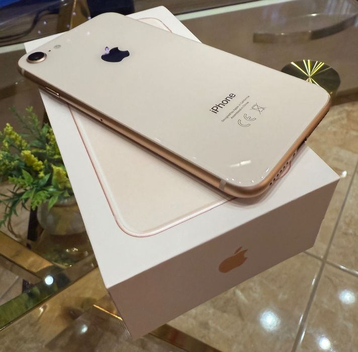 iPhone 8 rose gold