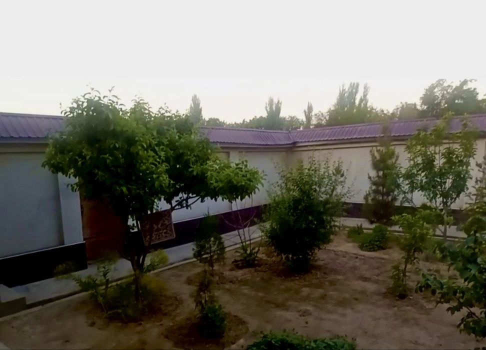 Хонадон (участка) баъзи жихозлари билан сотилади, Тошкент тумани