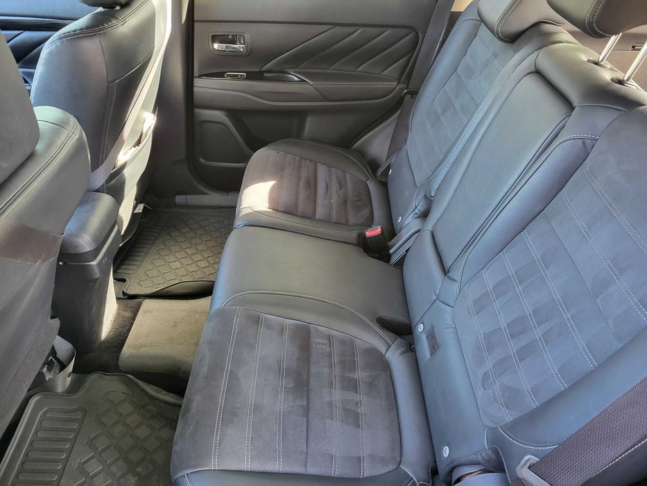 Mitsubishi Outlander 2.0 PHEV