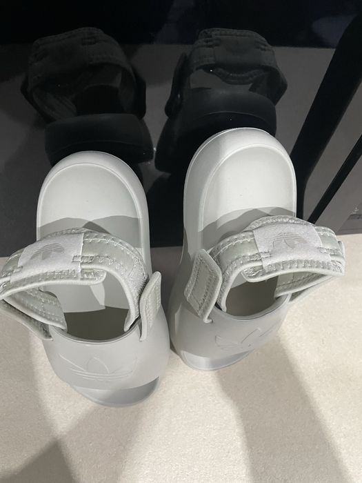 Sandale adidas bej