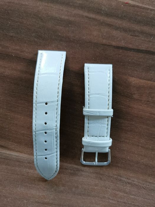 Кожена каишка за часовник