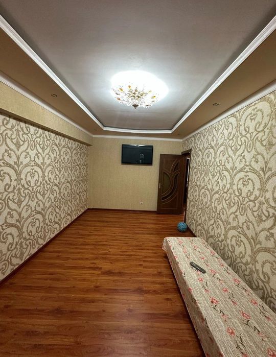 Юнусабад 4 - 3/3/4 кирпичный дом