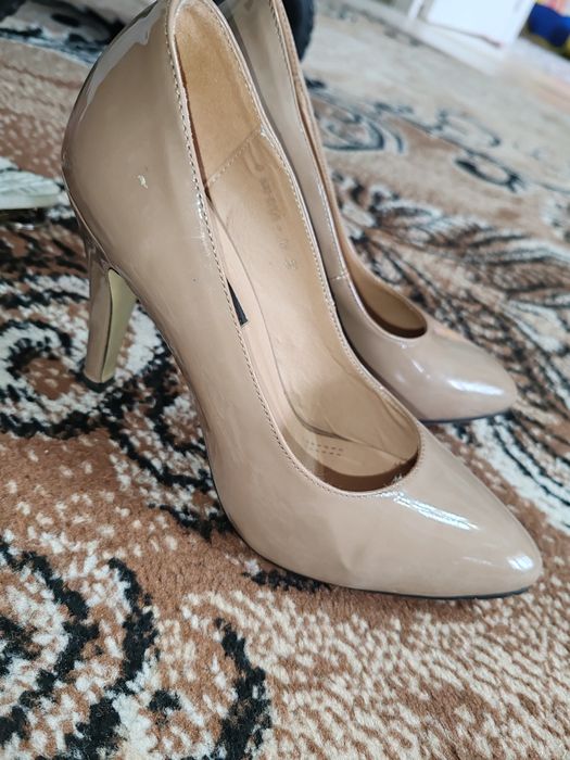 Продам туфли лодочки