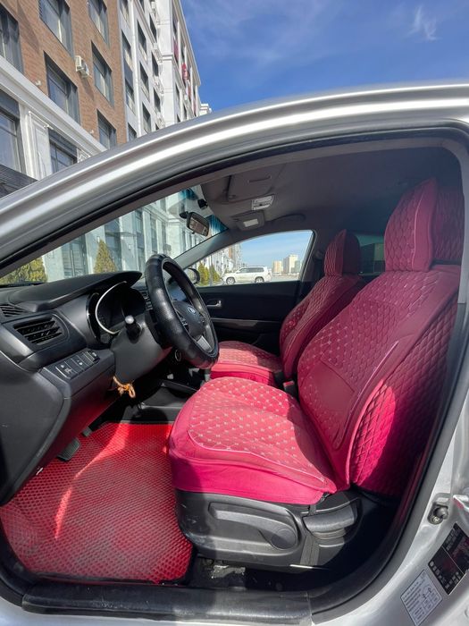 KIA RIO  срочно продам