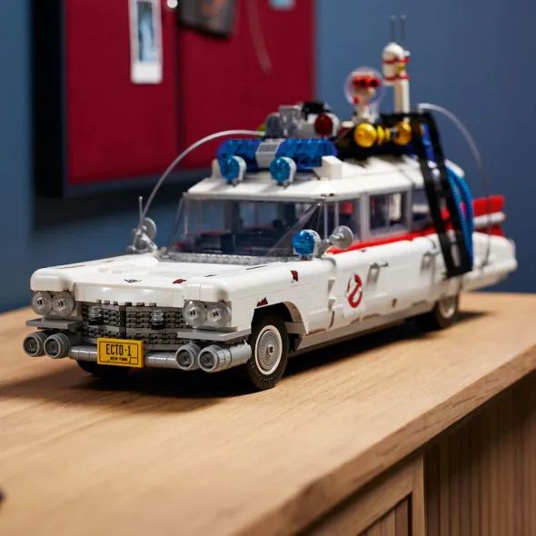 LEGO 10274 Ghostbusters ECTO-1