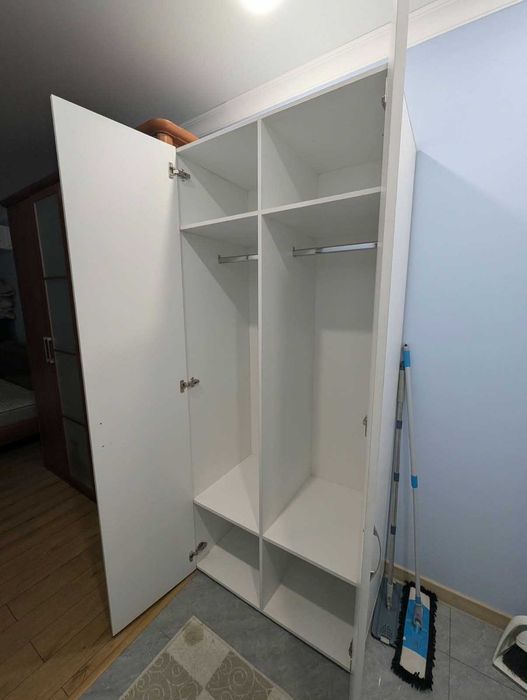 Продам Белый Шкаф б/у