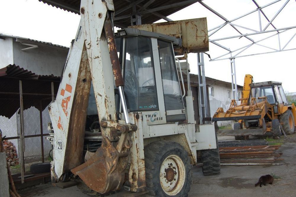 Dezmembrez FAI SYNTHER 698