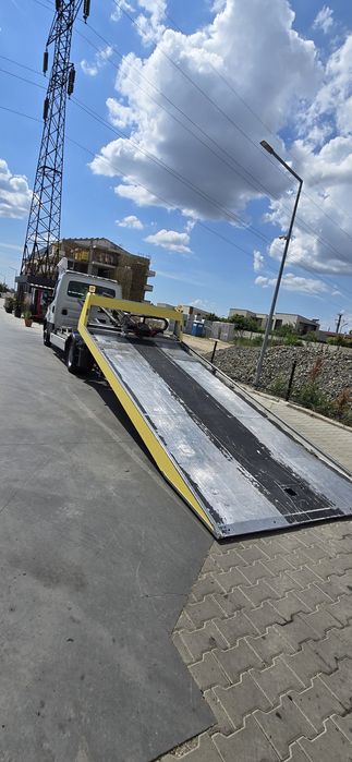 Iveco platformă hidraulică