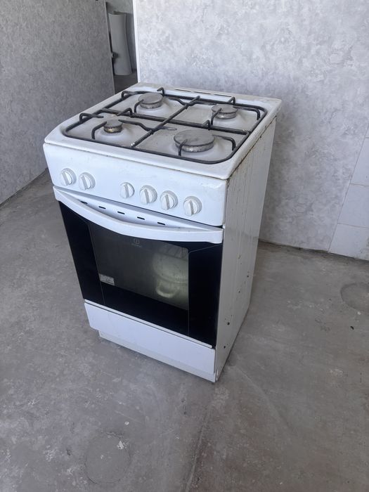 Продам газплиту, ширина 50