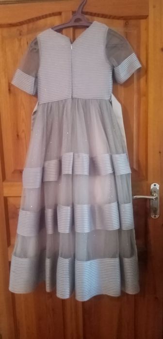 Красивое платье пушистое