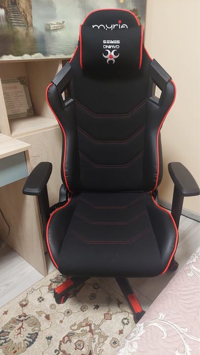 Scaun gaming Myria Mag7421 negru-rosu