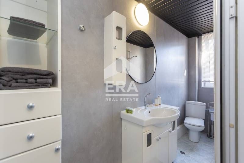 Продава се Четиристаен апартамент в София, Център - 110 кв.м за 2481 €/кв.м - Снимка #6