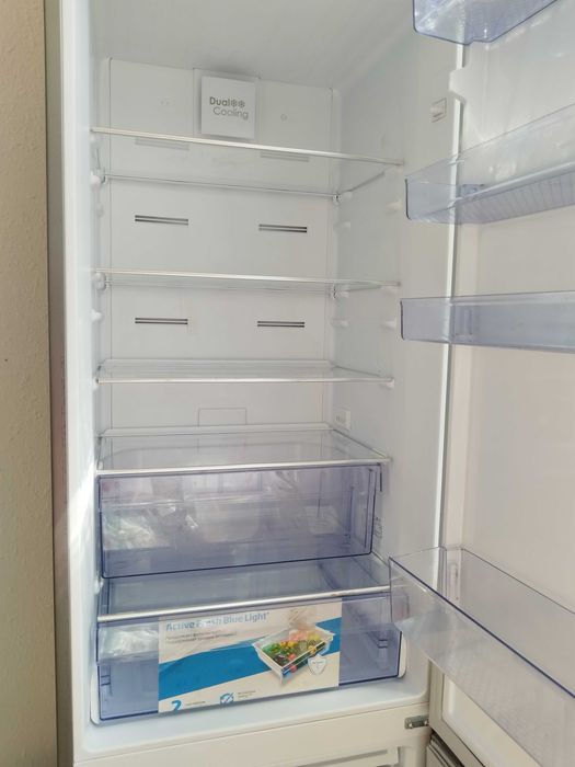 Продам холодильник в идеальном состоянии