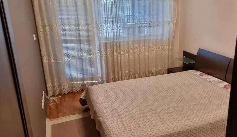 Двустаен ап. под наем в кв. Хладилника