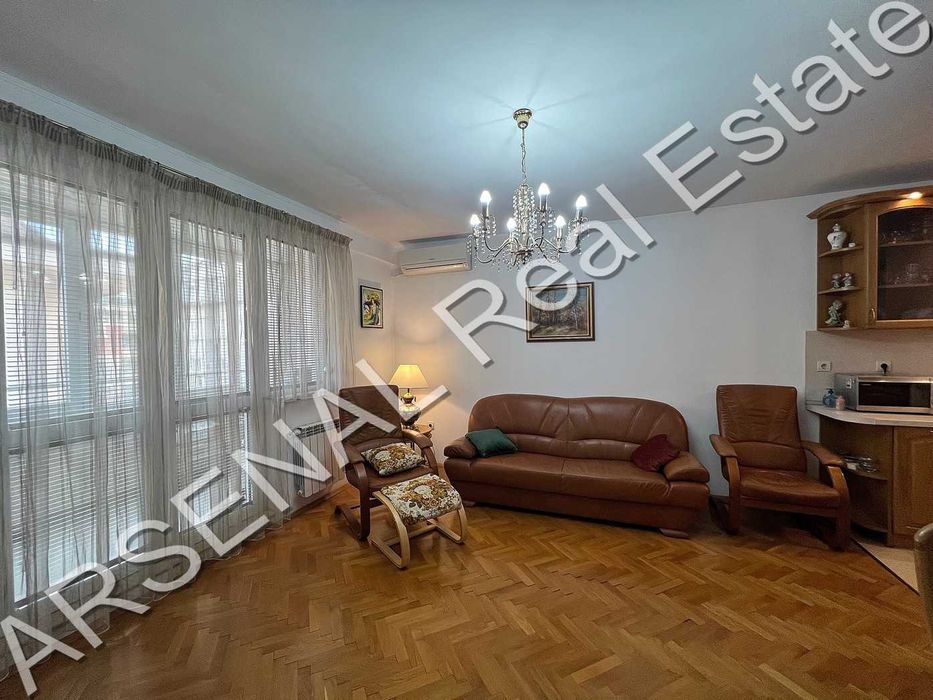 Дава се под наем Двустаен апартамент в София, Лозенец - 80 кв.м за 598.23 € - Снимка #4