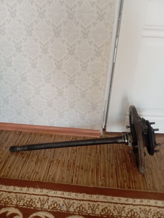 Продам Полуось от Хайлюкс