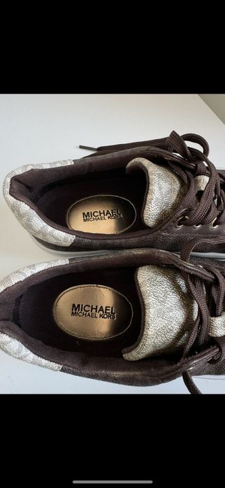 Продам кеды Майкл Корс