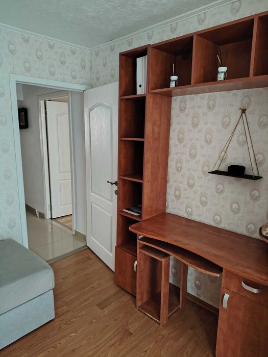 Ofer spre inchiriere apartament 3 camere