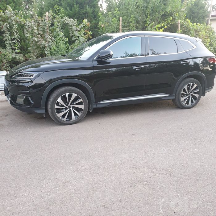 BYD Champion 605 електро, 2024 ранги қора