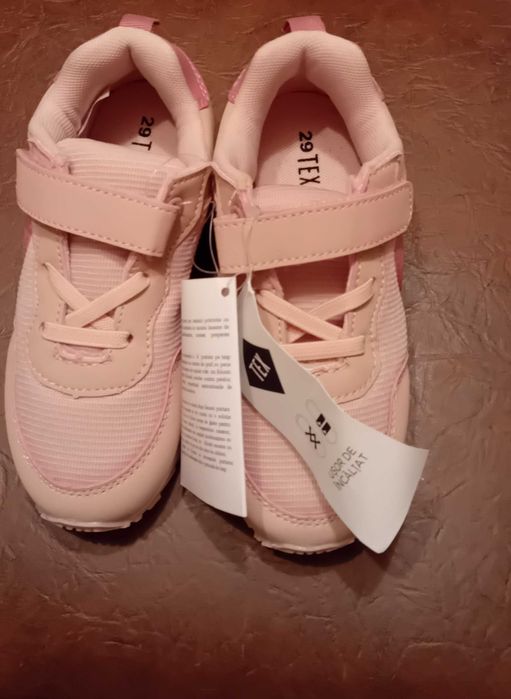 Adidași Tex noi marime 29