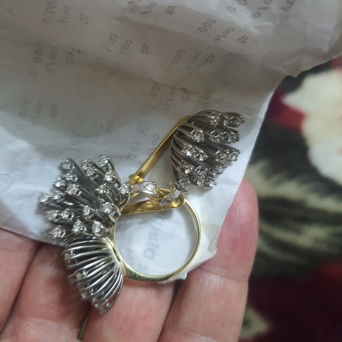 Бриллианты               .