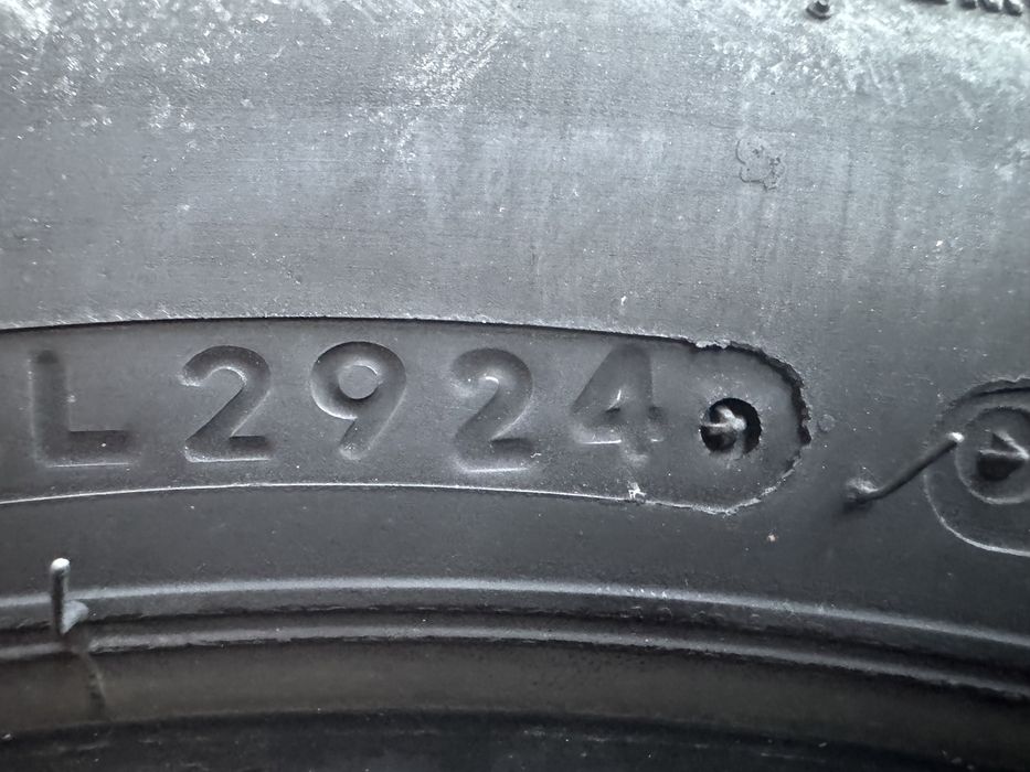 Автомобилни гуми 195 55 16 Bridgestone