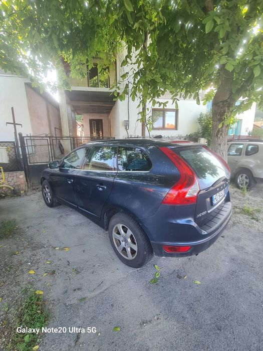 Volvo xc60 an 2011