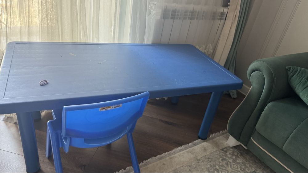 Детский стол стуля