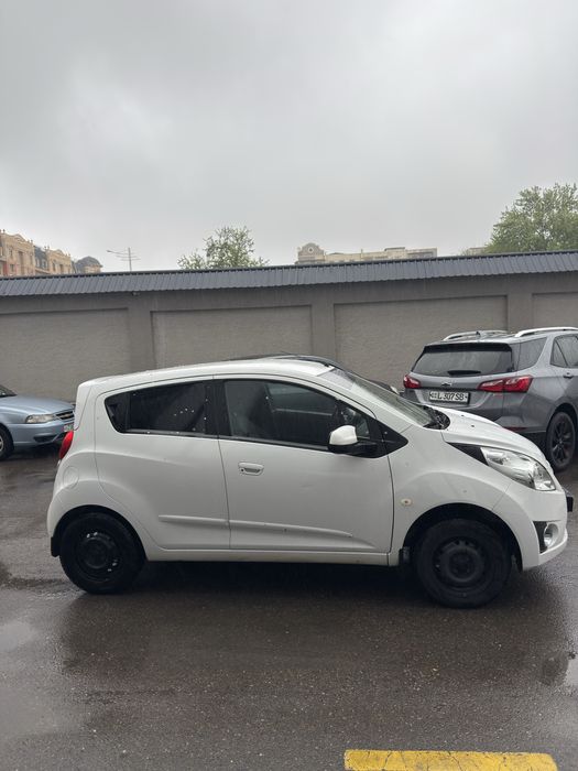 Chevrolet Spark 2015 — 3