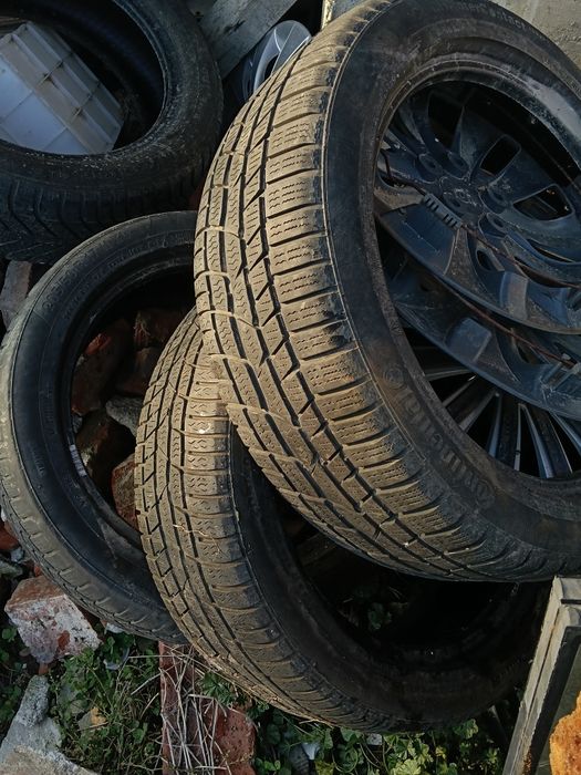 Vând 3 cauciucuri 2005 50 R17