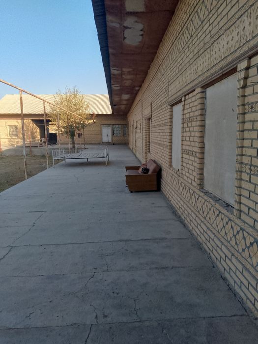 Arendaga Uy (Tayqir ko'cha 40sotix)