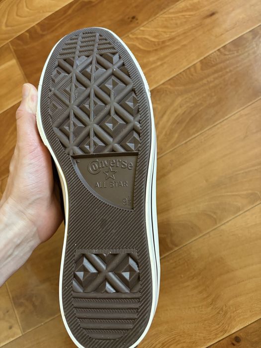 Продаю кеды Converse