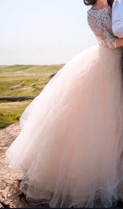 Продам красивое платье