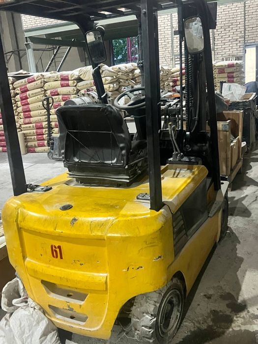 Срочно продам видочный погрузчик Hyundai 1.5T