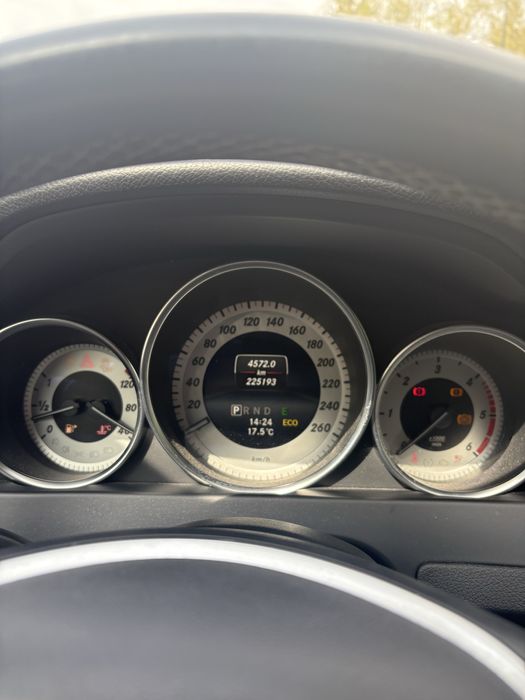 Mercedes-benz C200 2014 diesel automat.