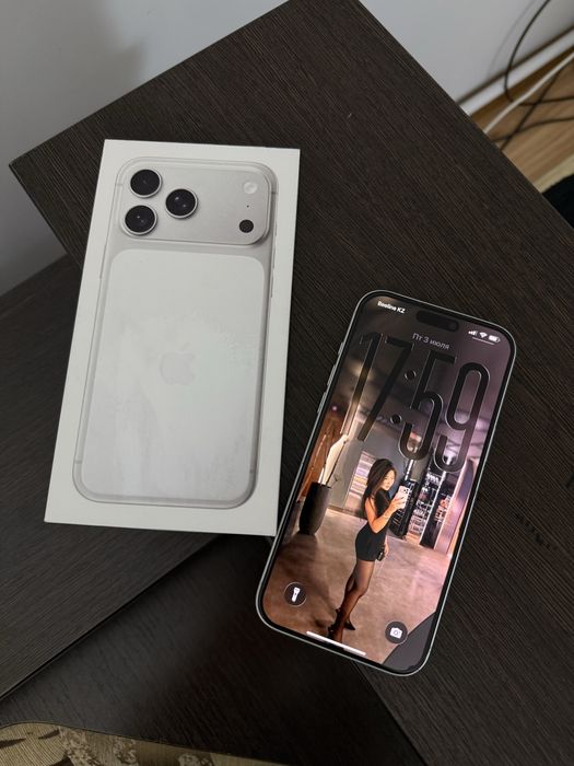 iPhone 17 pro max