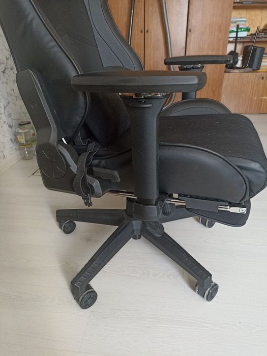 Кресло игровое armor 2000m