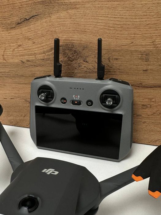 Дрон DJI Mavic 4 Pro