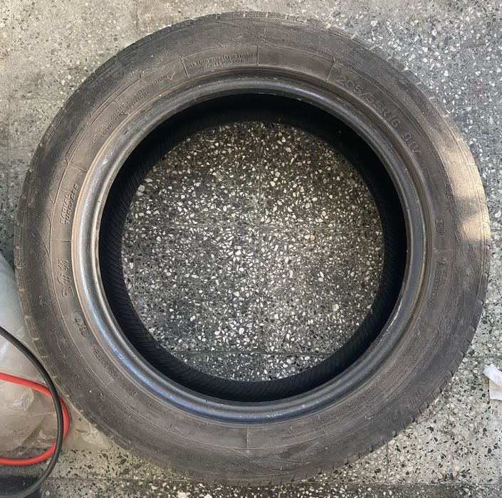 Зимни гуми Kumho 205/55/16 като нови