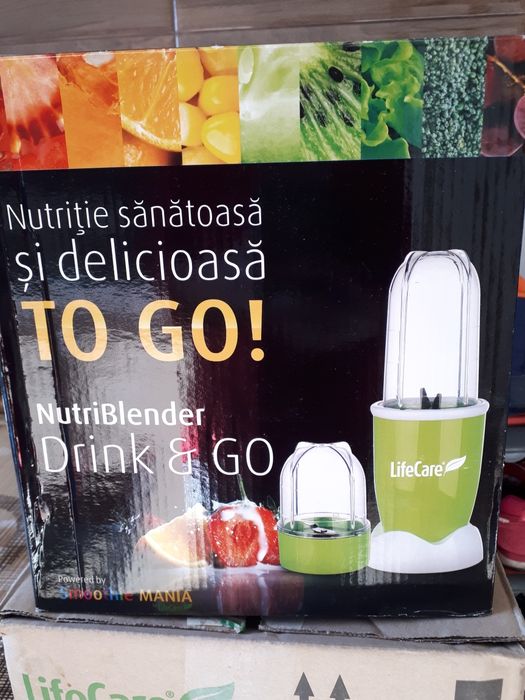 Vând Blender nou la cutie