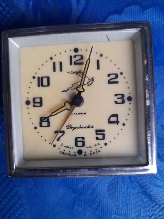 Руски механични часовници- Чайка,Победа и будилник