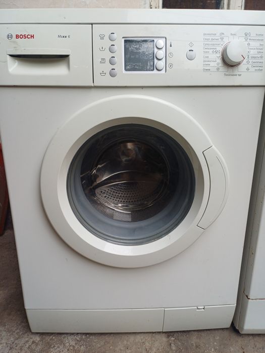 Срочно продаётся стиральная машинка Bosch 6кг отлично работает