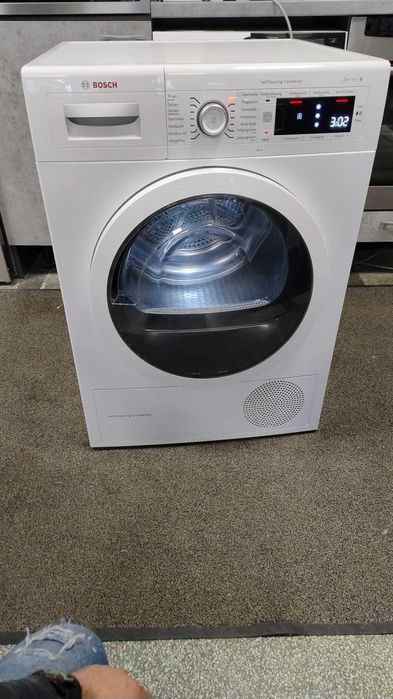 A+++ Сушилня с термопомпа Bosch-Бош 9 кг Series 8 SelfCleaning AutoDry