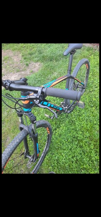 Vând Bicicleta Cross