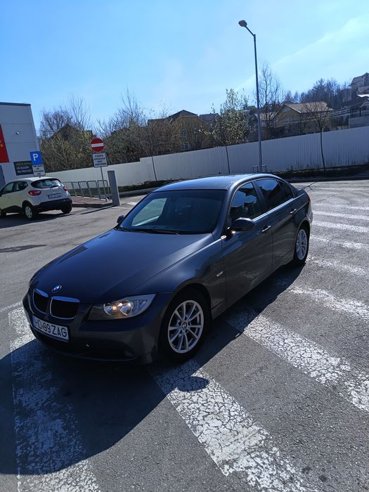 Vând BMW e 90 2 litri benzina !