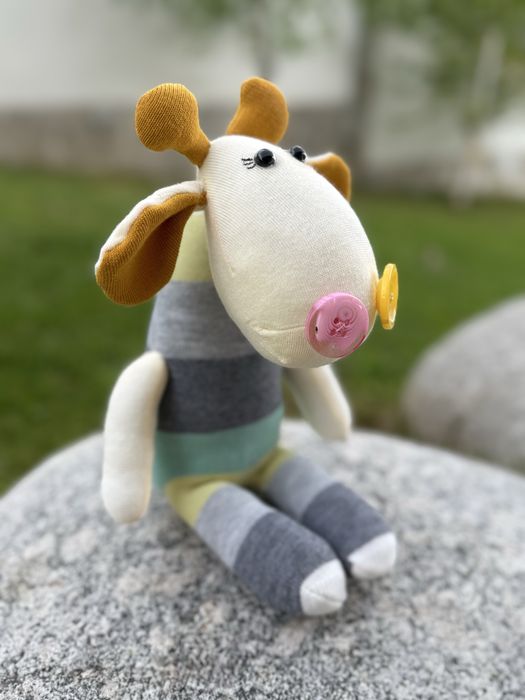 Ръчно изработена плюшена играчка