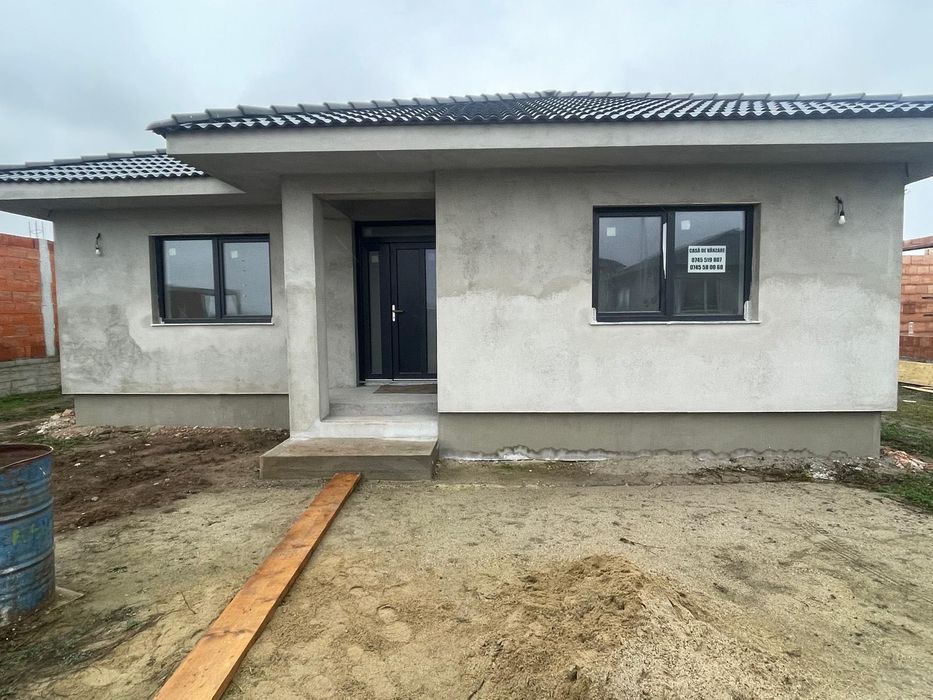 Casă de vânzare în Santandrei - zona liniștită