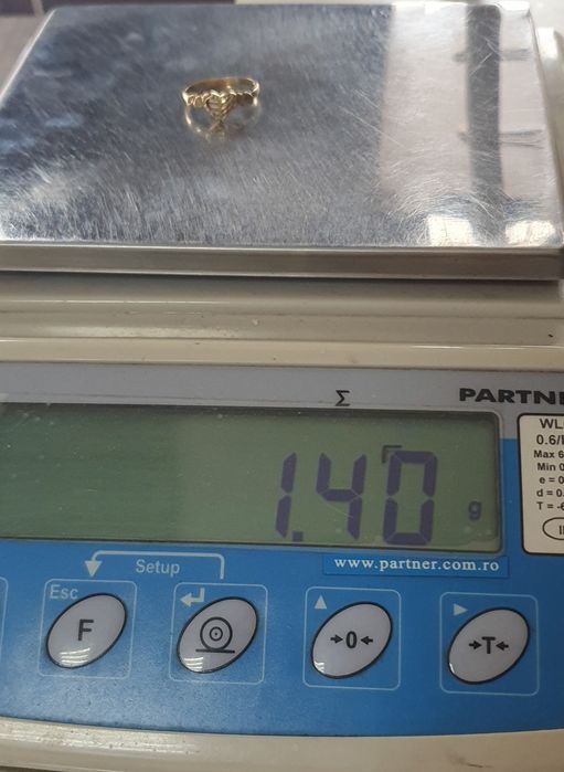 Inel cu inimă din aur de 14K – mărimea 56, gramaj 1,40 g